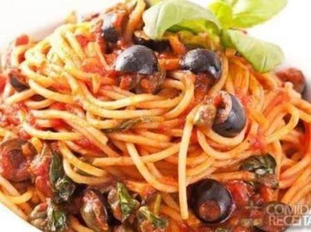 ESPAGUETE À ITALIANA